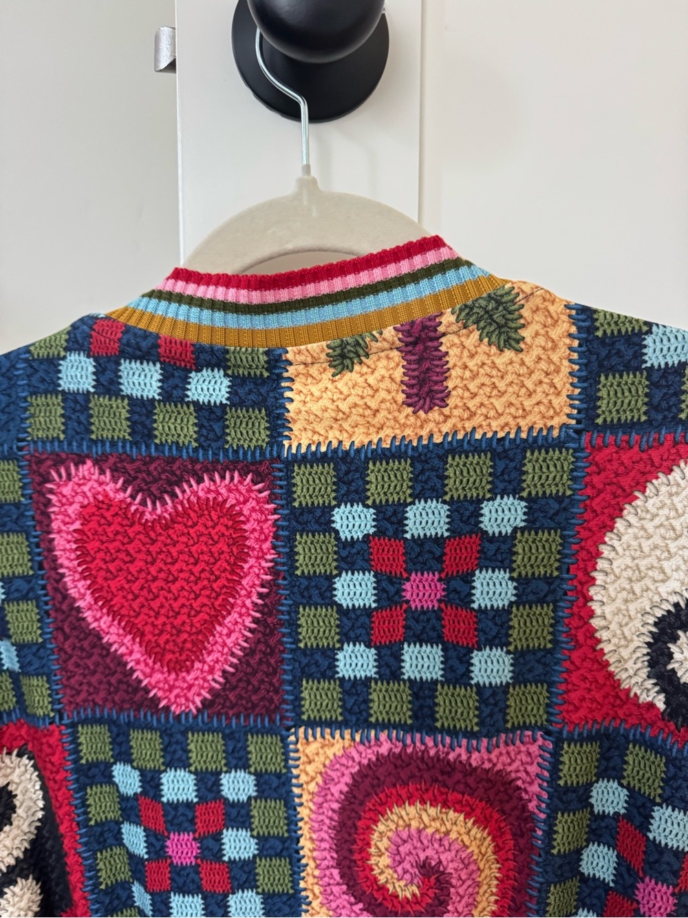 FARM Rio Multicolor Patchwork V‑Neck Button Cardigan - Picture 3 of 3